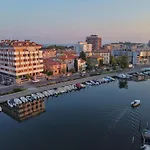 Capitol Апарт-готель Градо