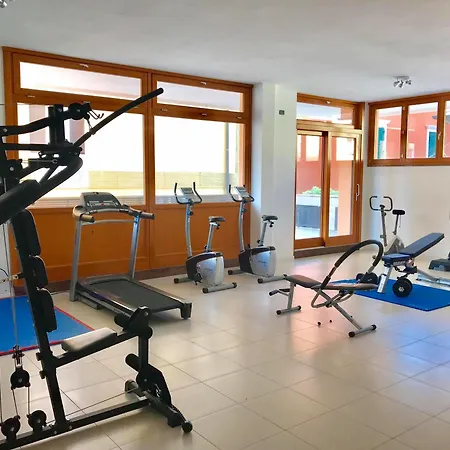 Capitol Aparthotel 4*