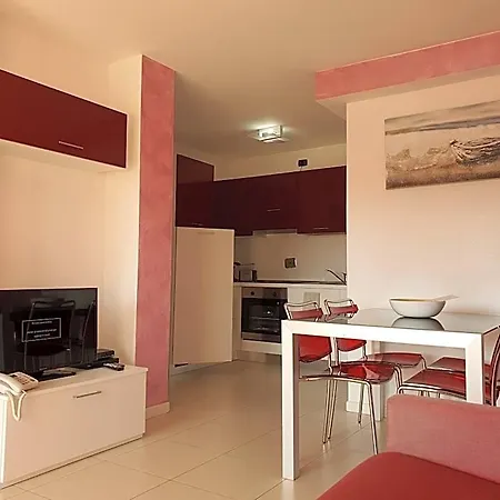 Apart-hotel Capitol 4*